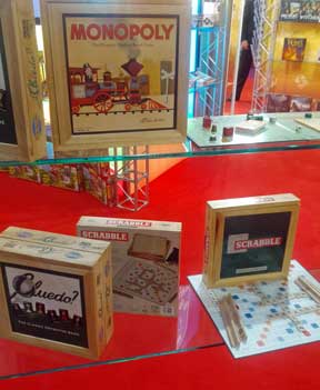 Esdevium's retro selection at the 2014 Toy Fair: vintage Cluedo, Monopoly and Scrabble